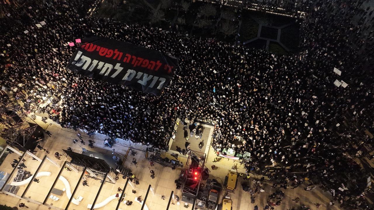 Thousands of Israelis and Palestinian citizens of Israel gather to stage a protest against Israeli police remaining silent on crimes committed in Arab communities in Tel Aviv, Israel, Jan. 31, 2026. (AA Photo)