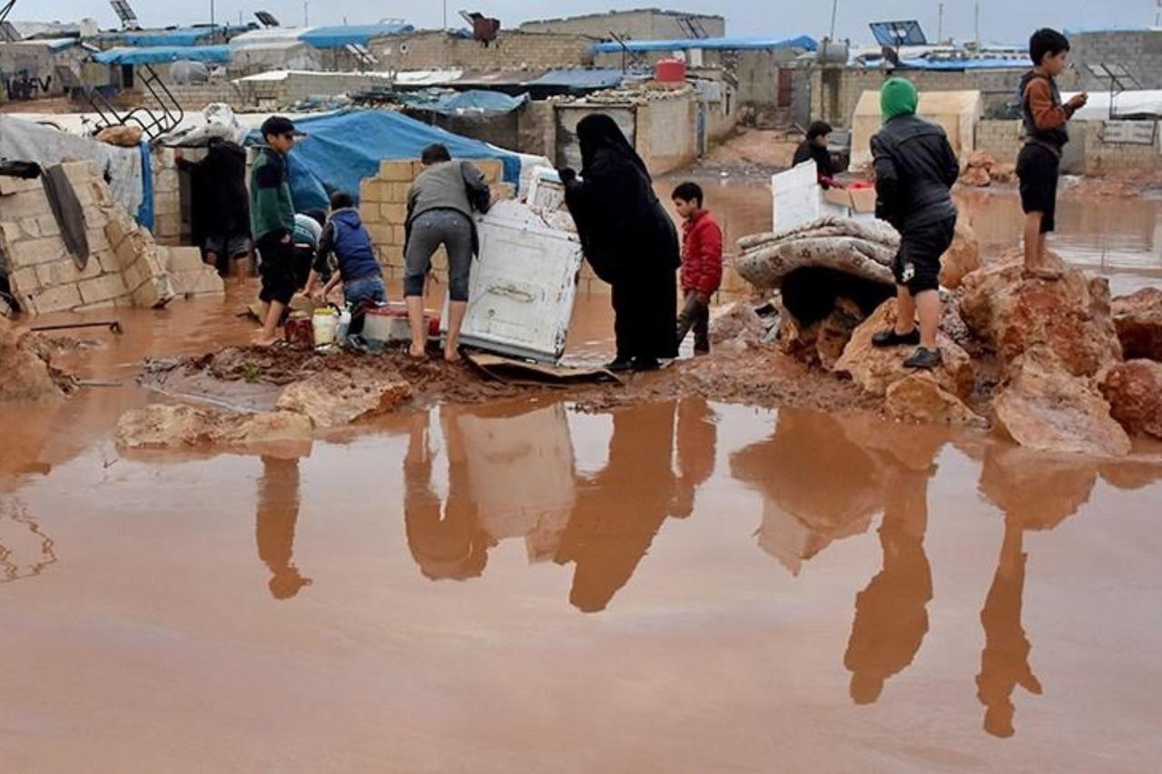 Floods swamp displacement camps in Syria’s Idlib