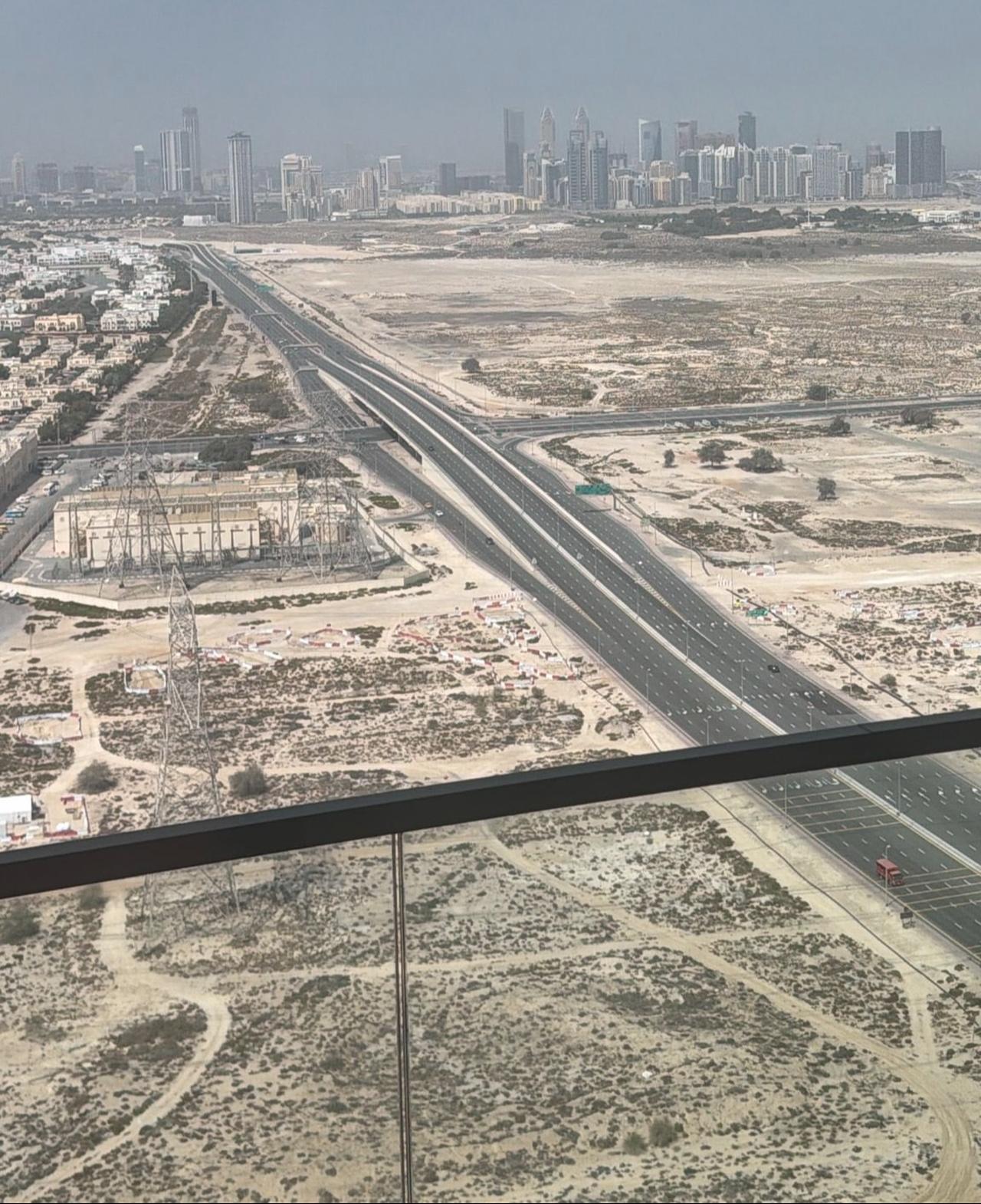 A photo showing Dubai's main highways on March 1, 2026.