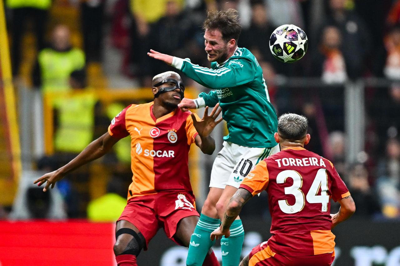 Galatasaray take 1-0 Champions League first-leg lead over Liverpool