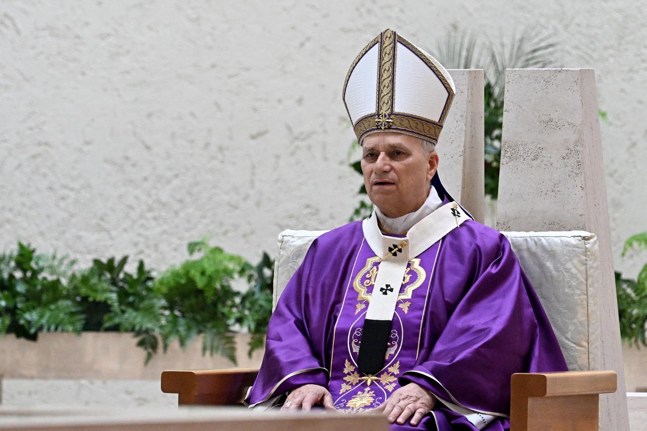 Pope Leo XIV leads a mass at the Parish of Santa Maria della Presentazione in Rome on March 8, 2026. (AFP Photo)