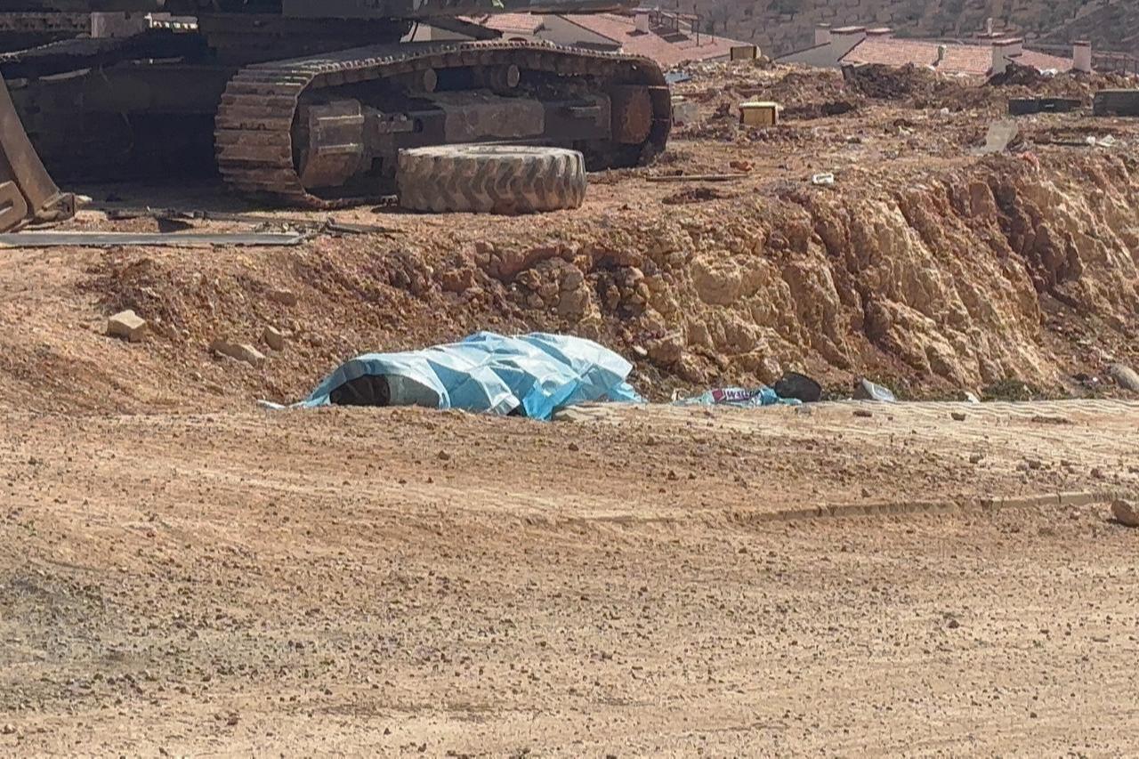 A missile fragment that landed in the Guneysehir neighborhood of the Sahinbey district in Gaziantep, Türkiye, on March 9, 2026. (IHA Photo)