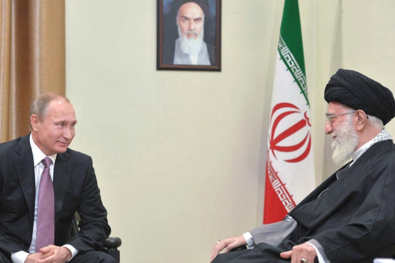 Trump says Putin may be aiding Iran, dismisses Zelenskyy's drone defense offer