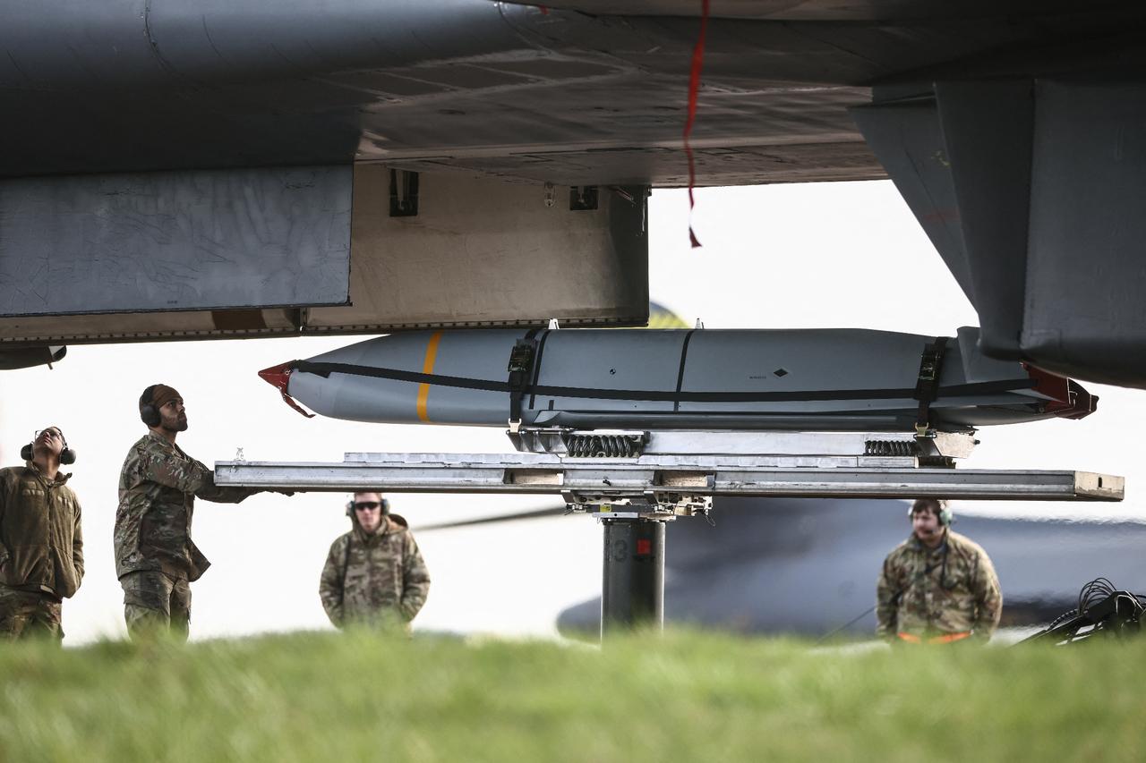 US rapidly depleting key munitions in Iran war: Report Image