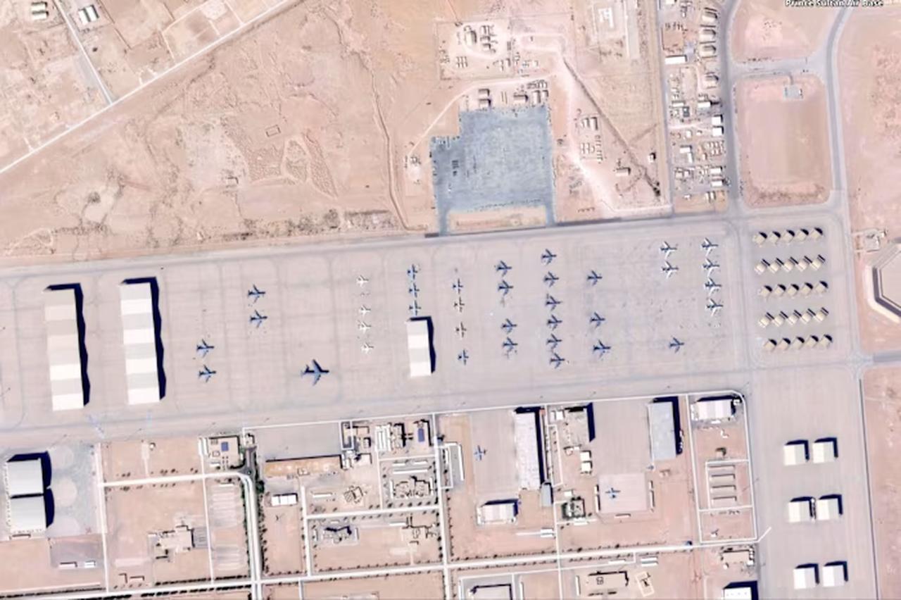 US E-3 AWACs, C-130s, KC-135 and C-5 aircraft at Prince Sultan Air Base in Saudi Arabia. (Photo via Financial Times/© Planet Labs)