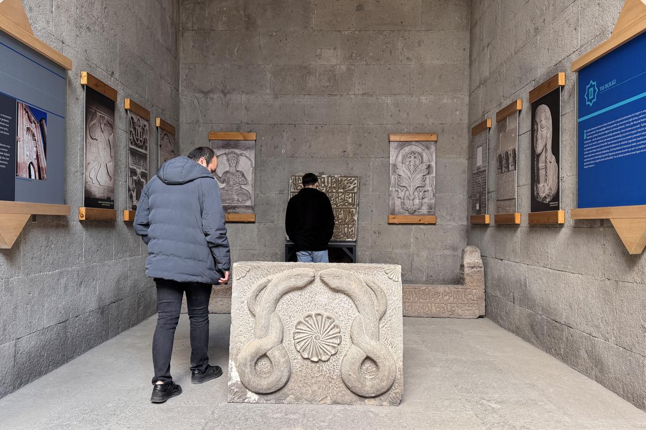 Anatolia’s first medical school celebrates 820 years