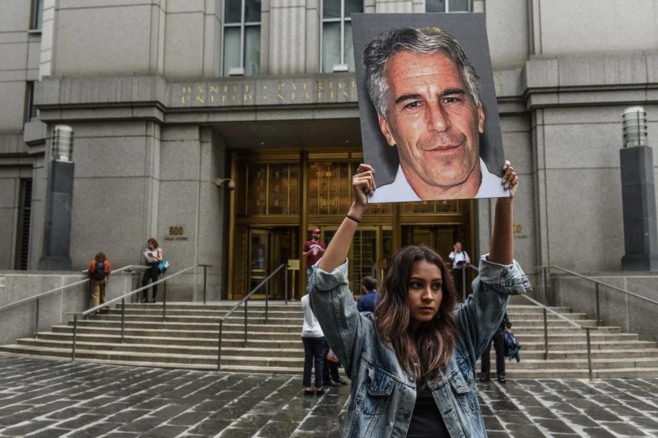 New York Academy of Art to redirect Epstein donations to victim charity Image