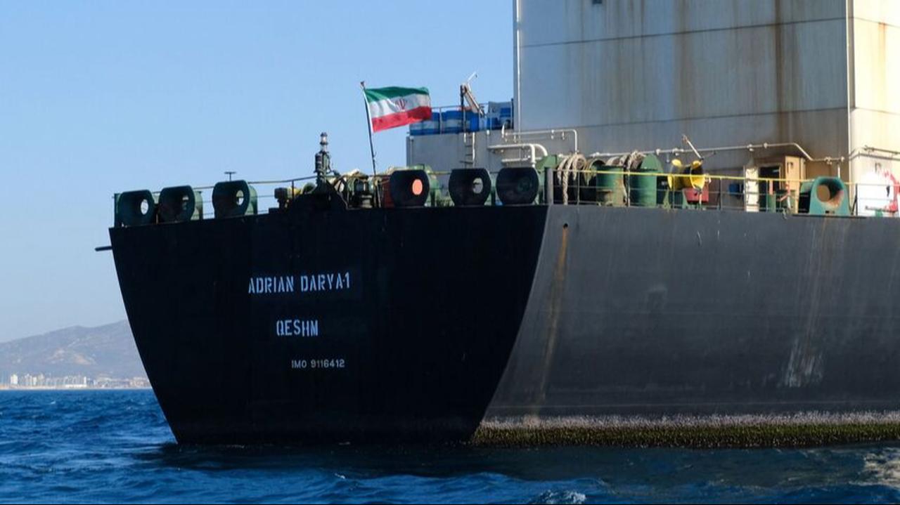 An Iranian flag flutters on board the Adrian Darya oil tanker, formerly known as Grace 1, off the coast of Gibraltar on August 18, 2019. (AFP Photo)