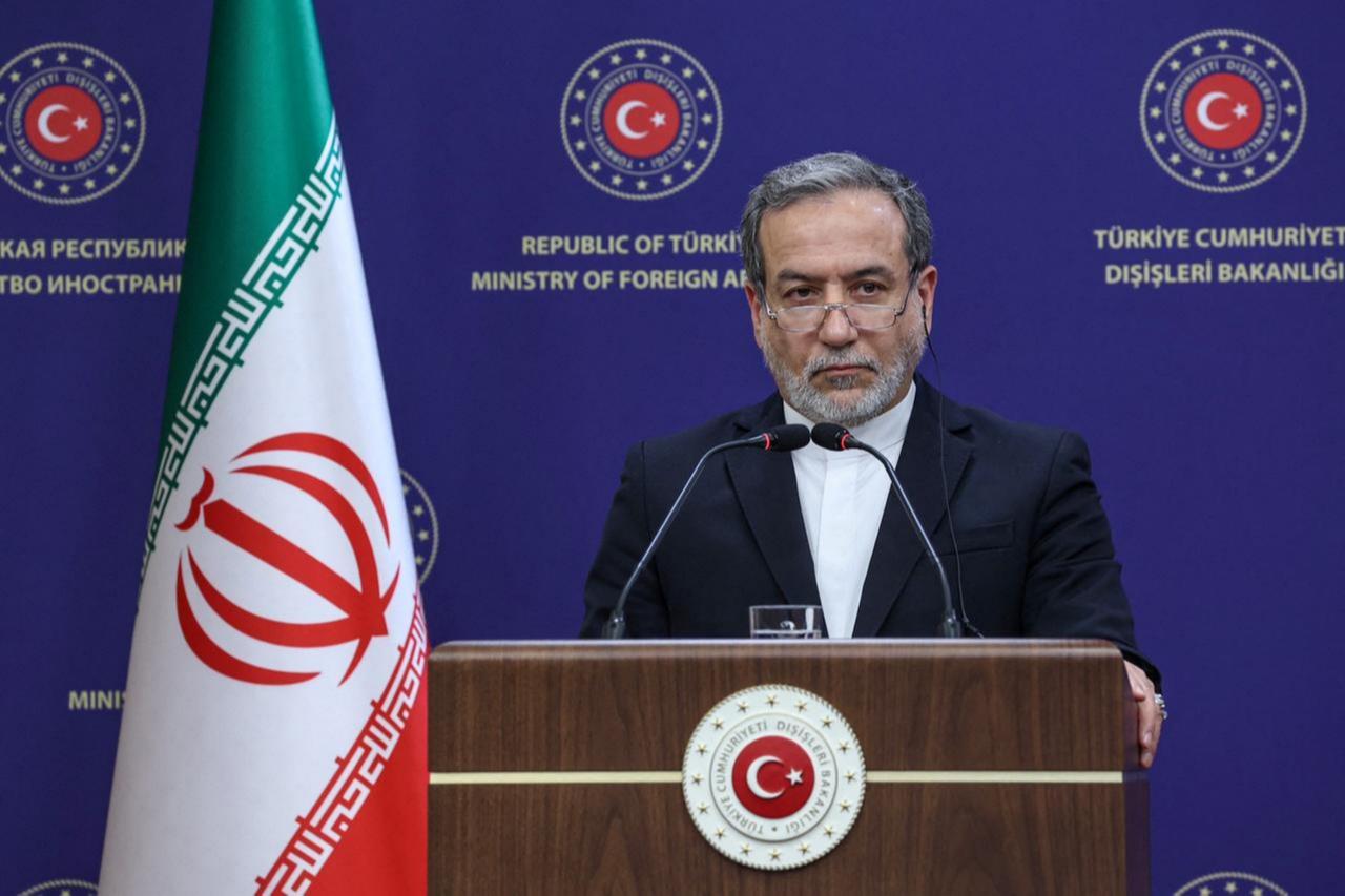 Türkiye's solidarity with Iranians source of strength: FM Araghchi Image
