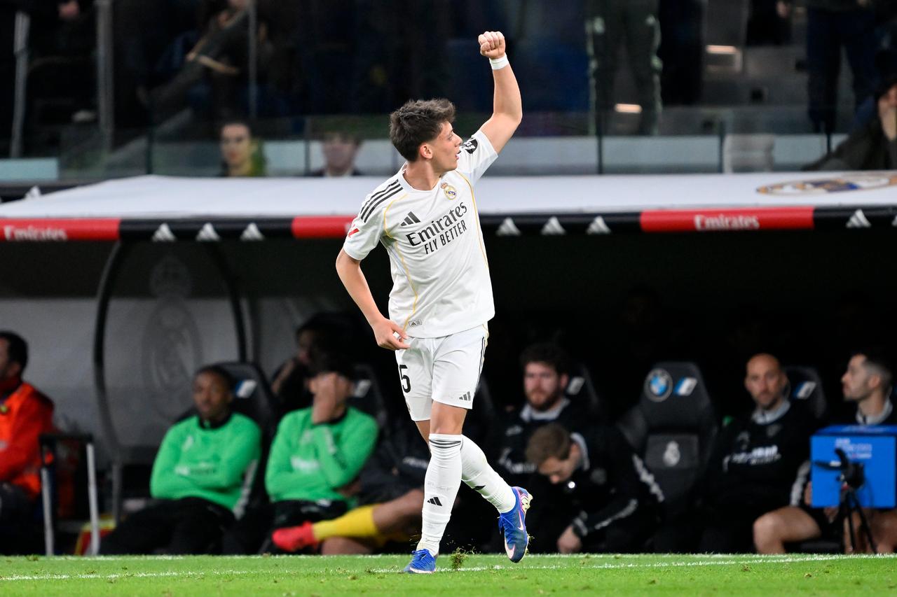 Arda Guler’s 68-meter screamer caps Real Madrid’s 4-1 victory over Elche