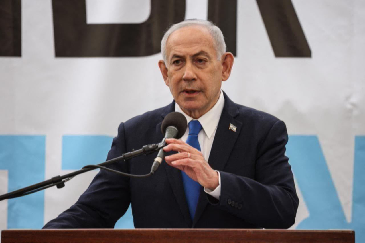 Netanyahu holds up hands to disprove six-finger AI claim as death rumours swirl