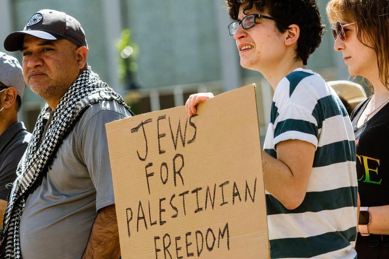 Jewish American expelled from Israel after reporting car hitting a Palestinian girl Image