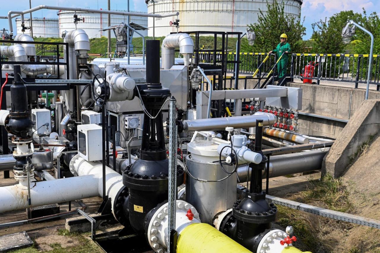 EU moves to restore Druzhba pipeline carrying Russian oil via Ukraine