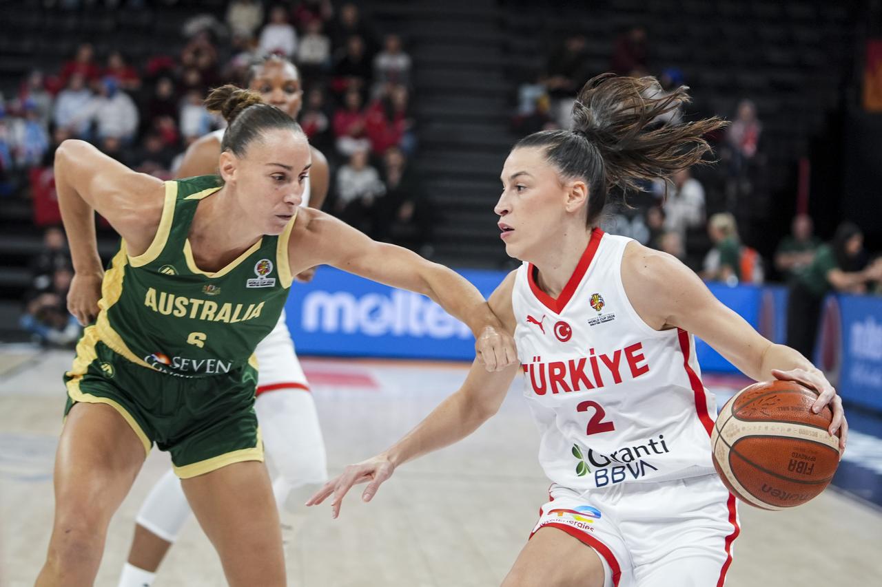 Türkiye books World Cup ticket, looks to sign off in style against Hungary