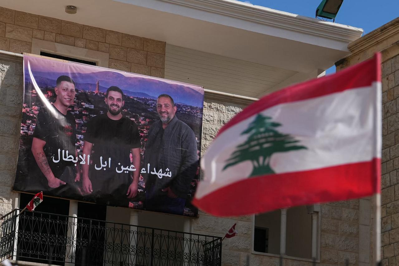 Western nations warn Israel against ground offensive in Lebanon Image