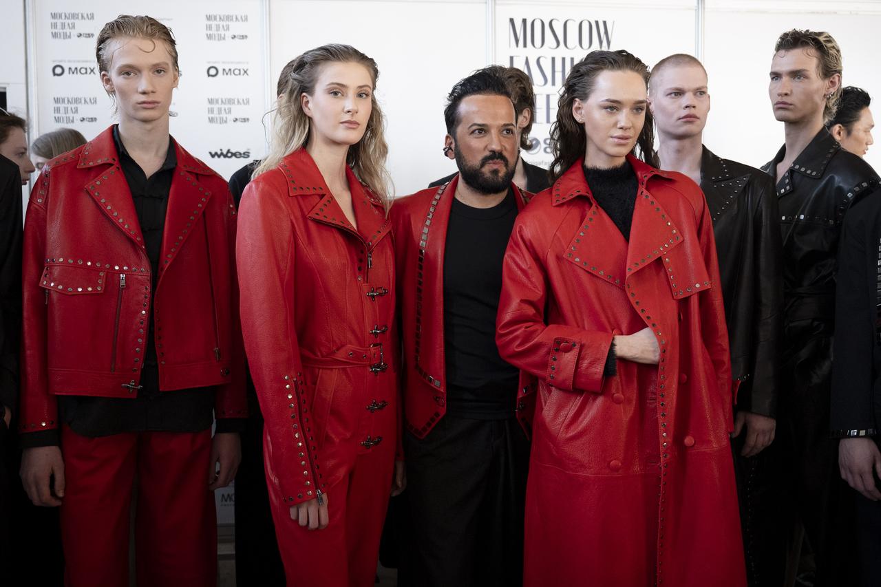 Turkish designer Emre Erdemoglu stuns at Moscow Fashion Week 