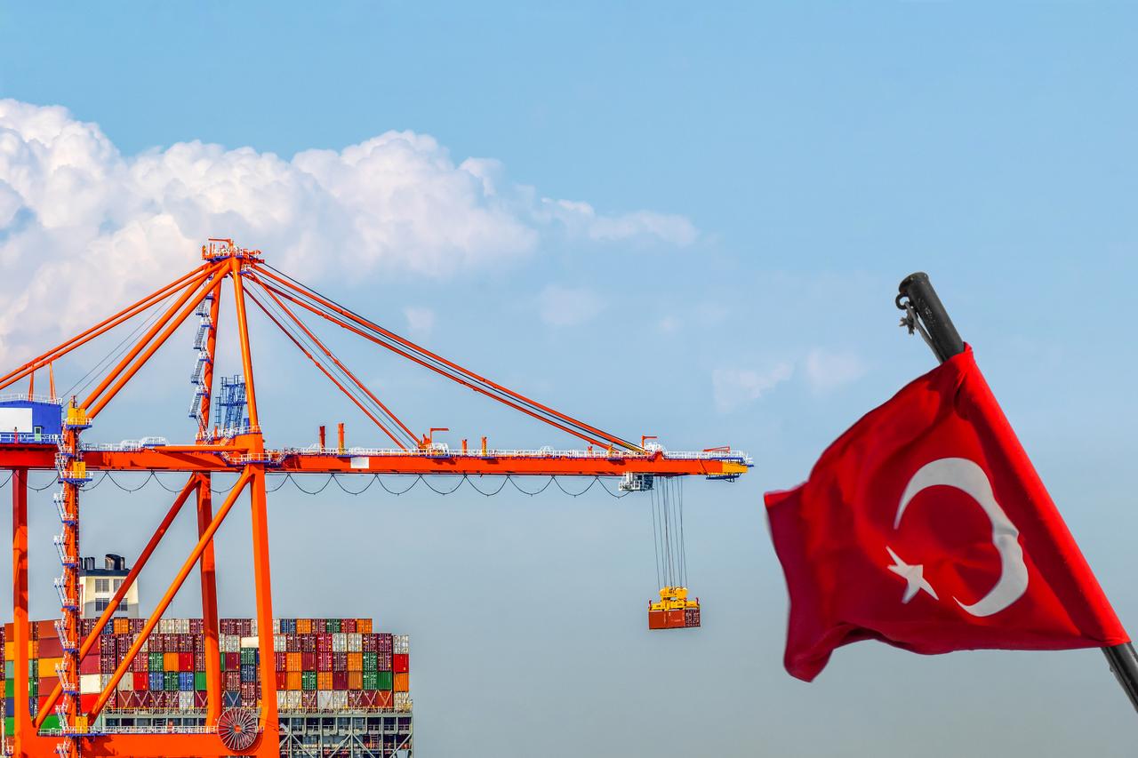 Türkiye’s Gulf exports take a 40% hit as Iran war jams supply lines