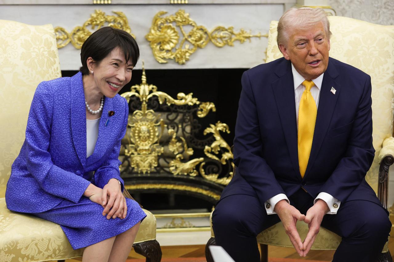 Prime Ministerof JapanSanae Takaichi (L) meets with U.S. President Donald Trump during a bilateral meeting in the Oval Office of the White House in Washington, DC on March 19, 2026. (AFP Photo)