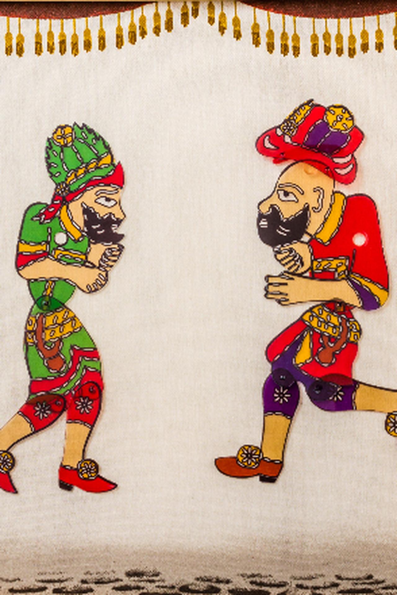 Ottoman-era shadow play Karagoz and Hacivat charm children in Türkiye