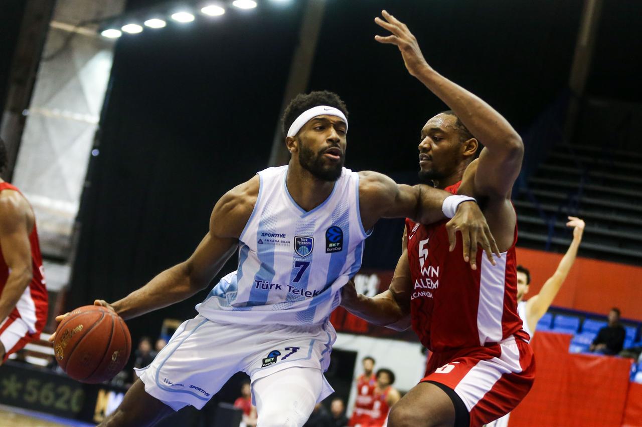 Turk Telekom and Besiktas GAIN reach EuroCup semifinals following tight wins
