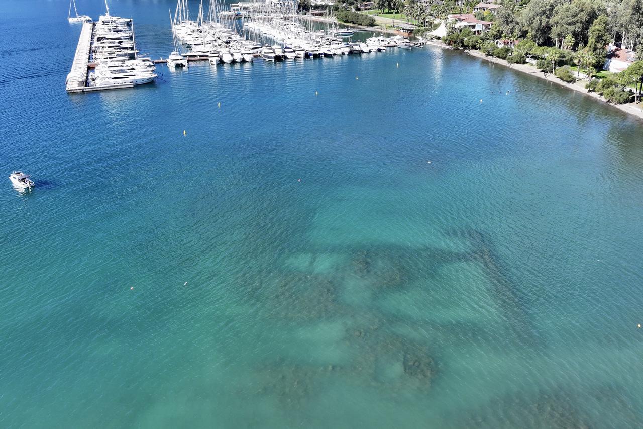 Türkiye moves to protect mysterious underwater ruins off Fethiye coast