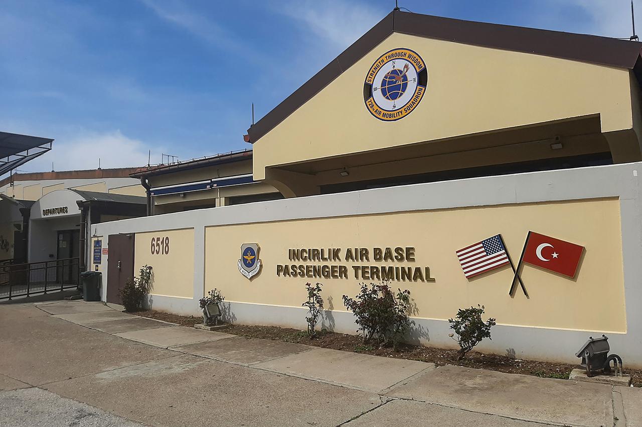 Incirlik Air Base sirens false alarm, say sources Image