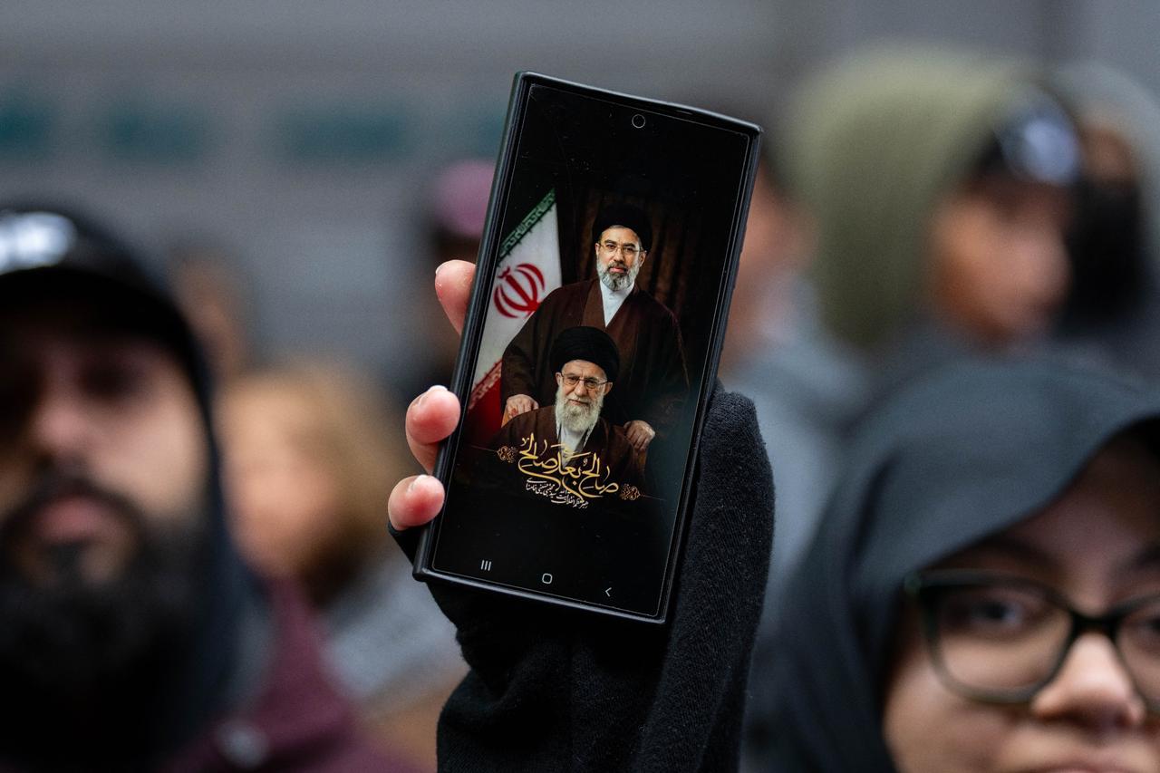 CIA, Mossad search for signs of Iran's new supreme leader
