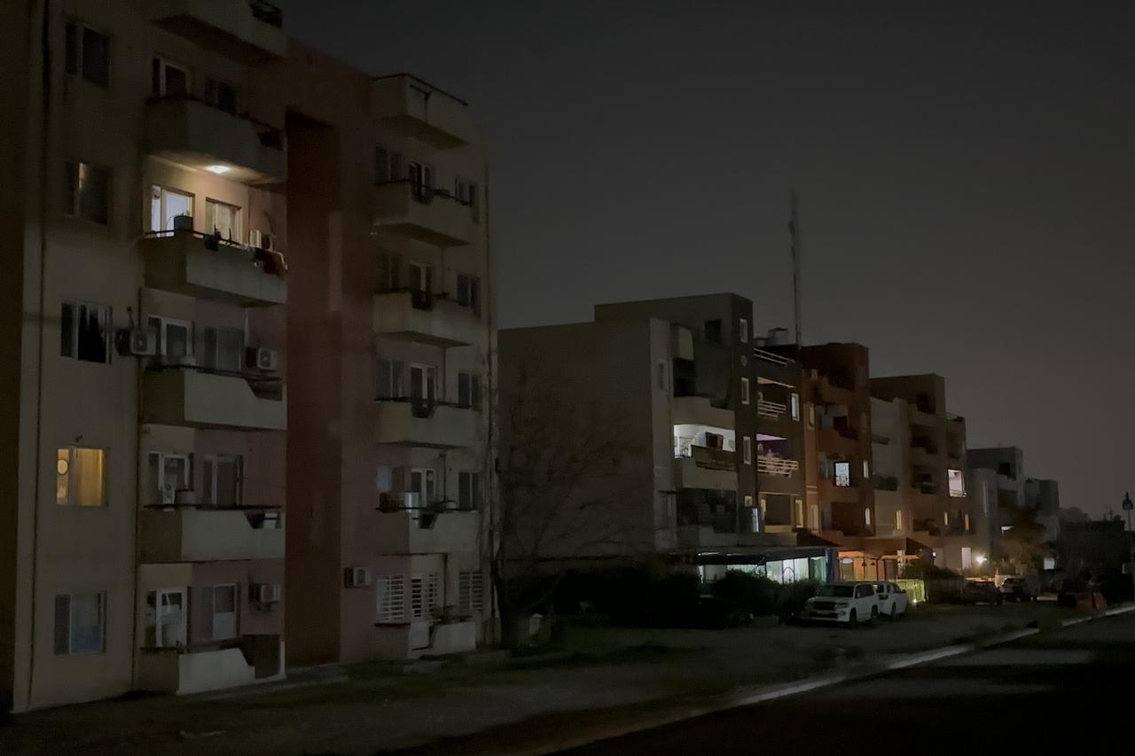 Iran resumes some gas to Iraq as power outages hit northern cities