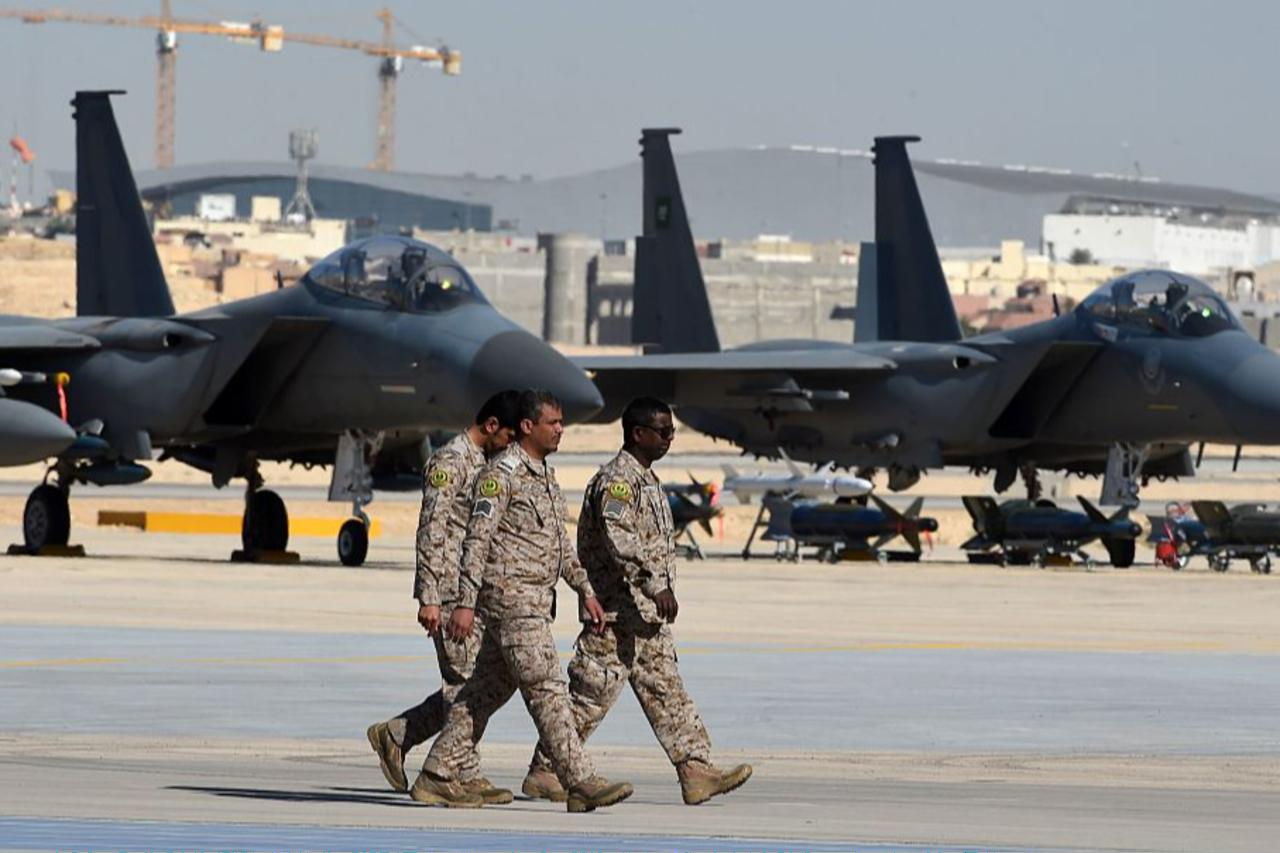 Saudi Arabia expands US base access, UAE prepares for months-long Iran war Image