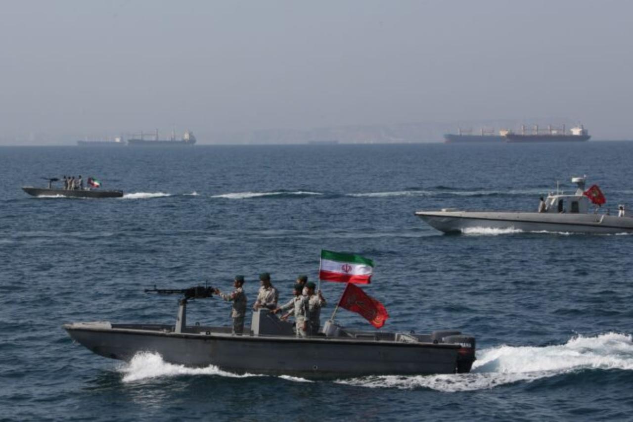 Iran threatens to mine entire Persian Gulf if coasts or islands attacked Image