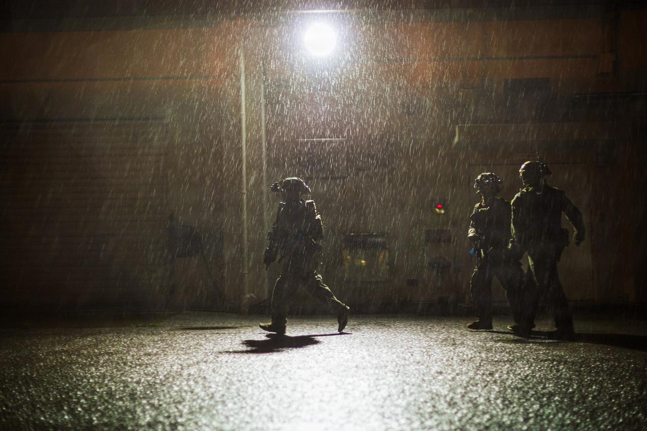 U.S. Marines with 3rd Reconnaissance Battalion exfiltrate from a simulated hostile environment during a training at Camp Hansen, Okinawa, Japan, Oct. 28, 2025. (Photo via U.S. Marine Corps)