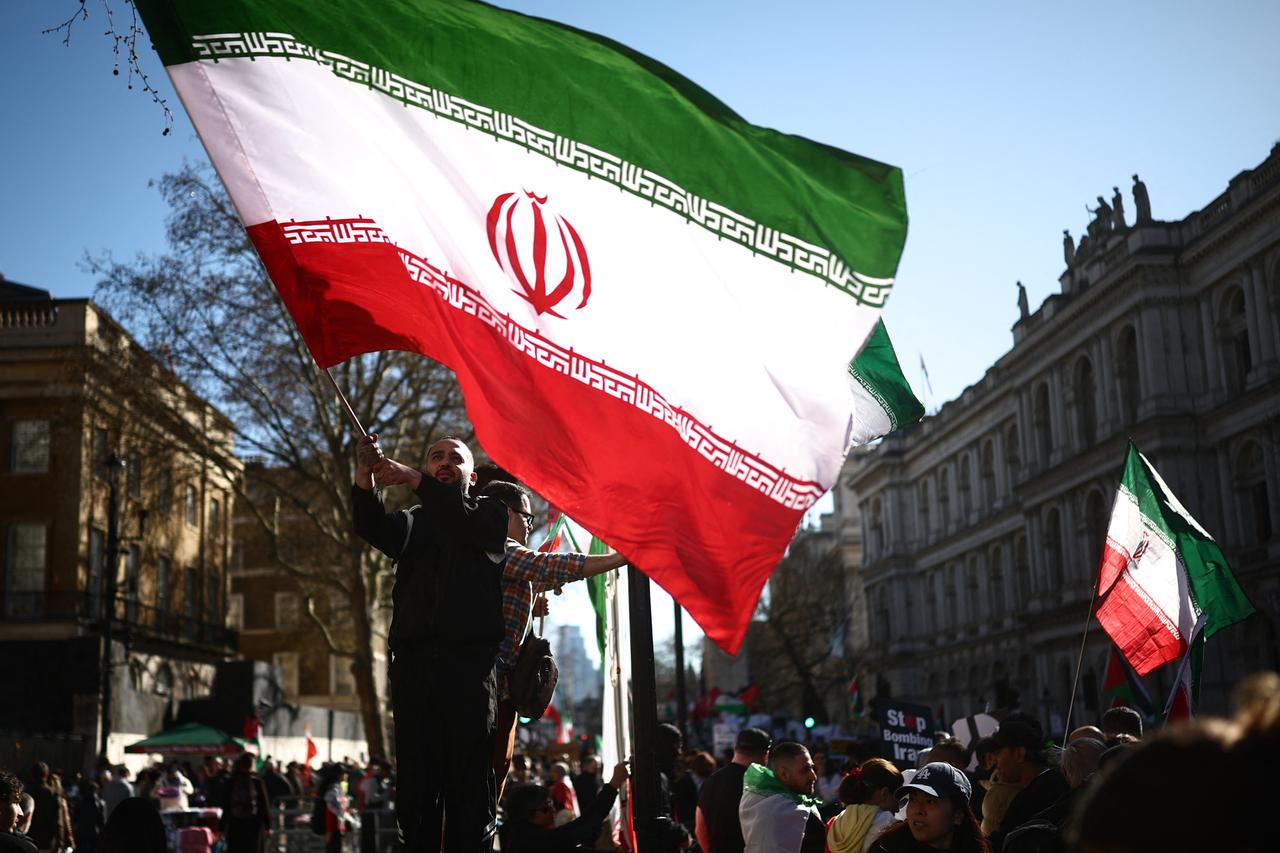 Israeli officials claim chances of US-Iran deal 'very small'