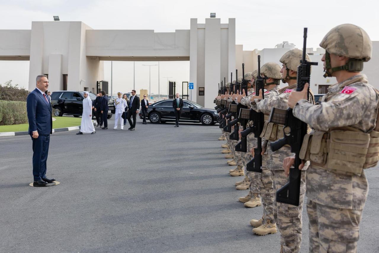Turkish Foreign Minister Hakan Fidan visits the headquarters of the Qatar-Turkiye Combined Joint Force Command during his visit to Doha, Qatar, March 19, 2026. (AA Photo)