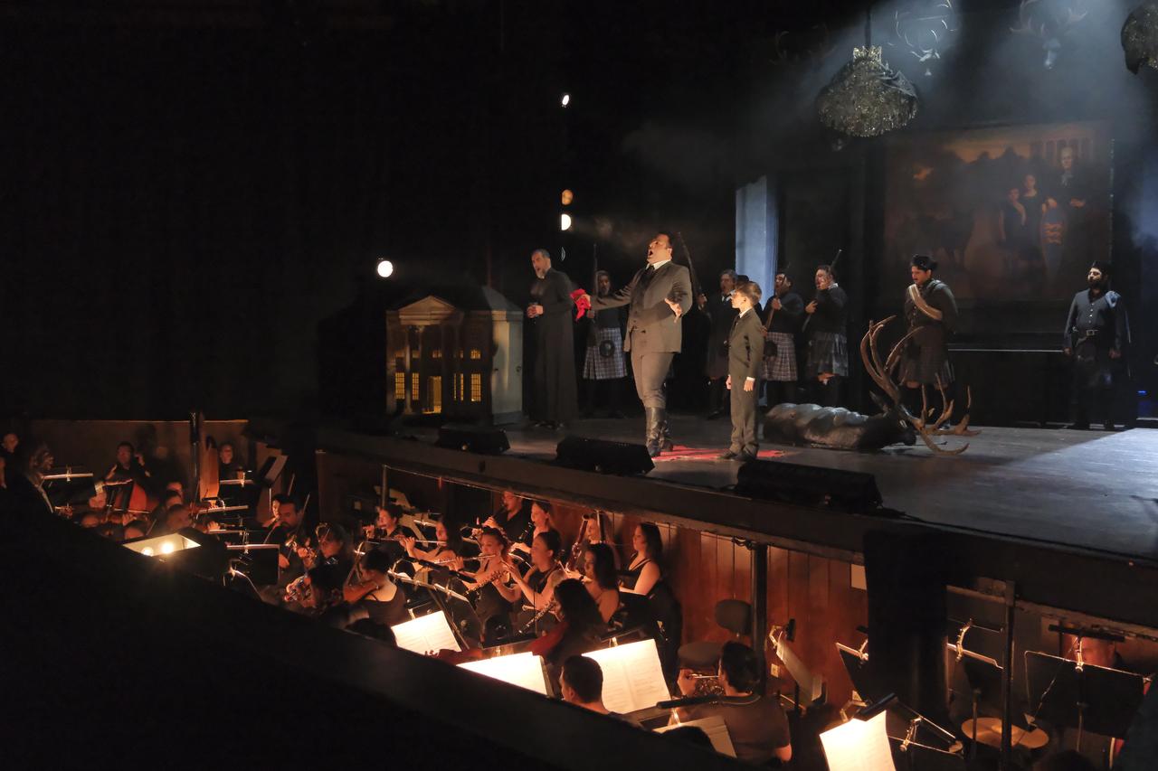 'Lucia di Lammermoor' captivates audiences in Türkiye's Mersin performance