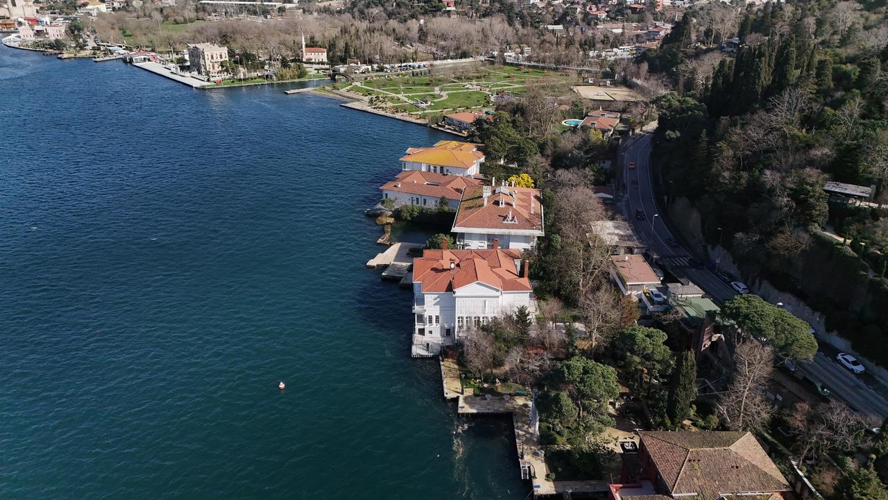 Abud Efendi Yalisi, the iconic Bosphorus waterfront mansion in Kandilli known from Valley of the Wolves, is seen along the shoreline in Istanbul, Türkiye, March 26, 2026. (IHA Photo)