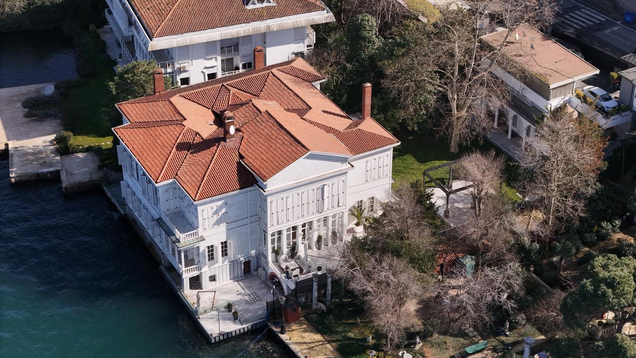Abud Efendi Yalisi, the iconic Bosphorus waterfront mansion in Kandilli known from Valley of the Wolves, is seen along the shoreline in Istanbul, Türkiye, March 26, 2026. (IHA Photo)
