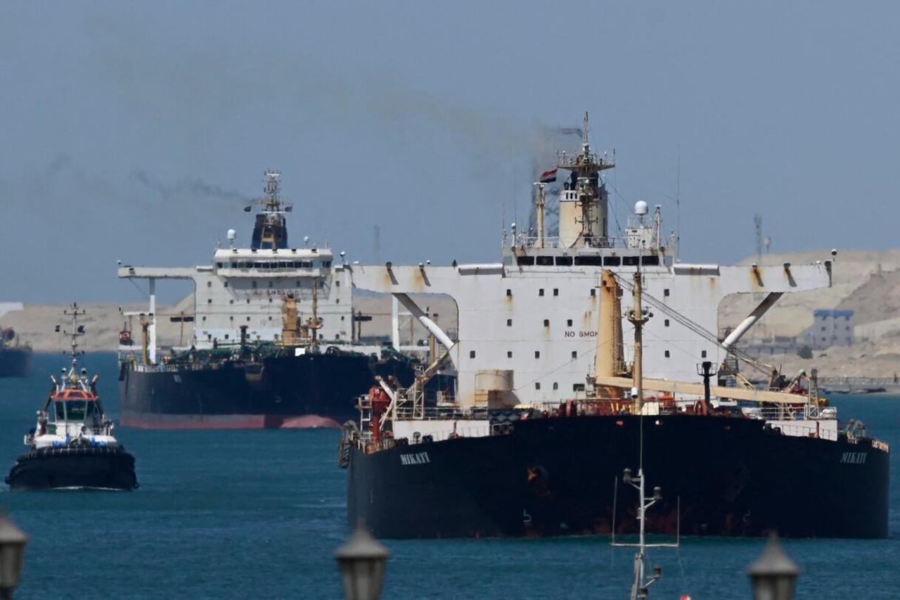 Iran bars 'enemy-linked' traffic in Strait of Hormuz, turns back 3 ships