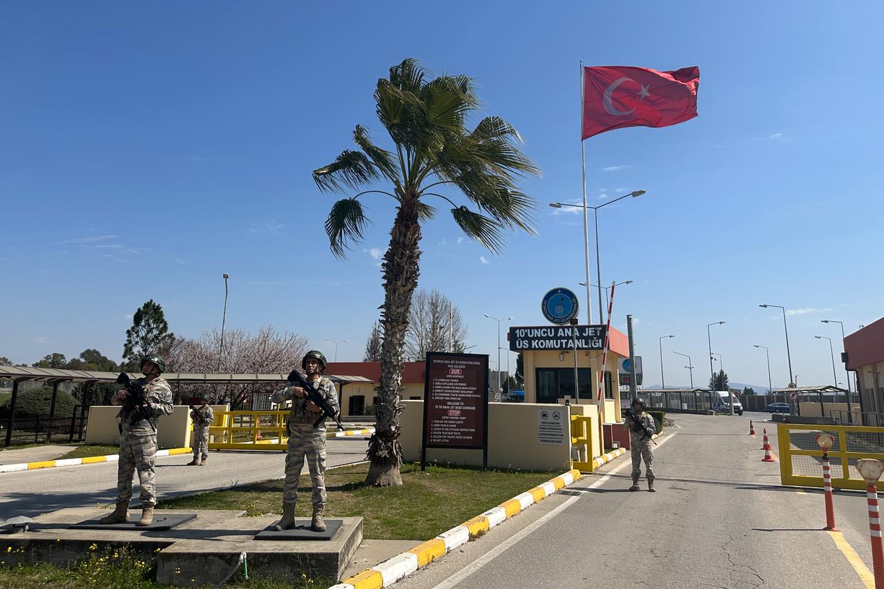 Turkish Defense Ministry confirms 'false alarm' at Incirlik Air Base