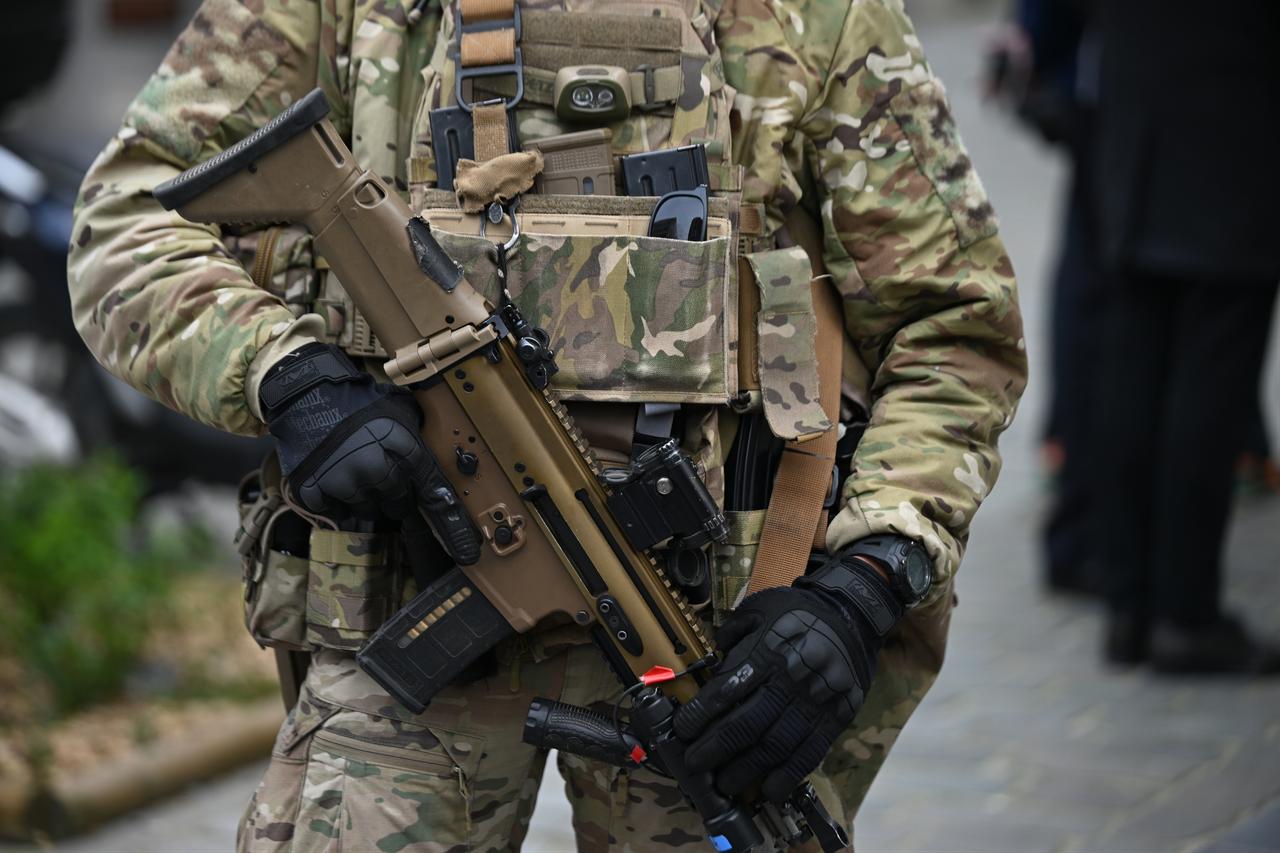 Belgian soldiers patrol in the city center to provide security in areas with a significant Jewish community presence in Brussels and Antwerp, Belgium, March 24, 2026. (AA Photo)