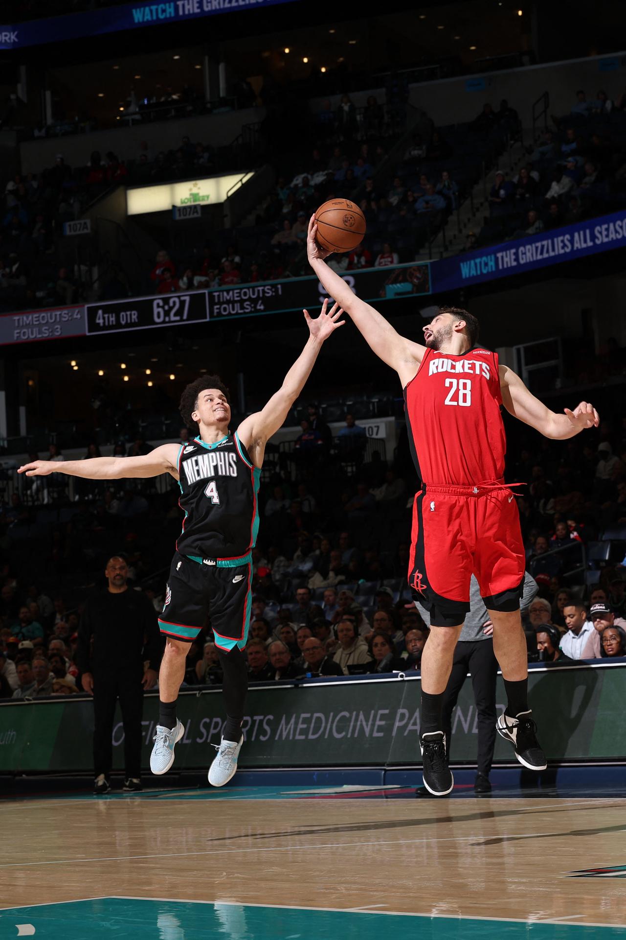Alperen Sengun (#28) of the Houston Rockets grabs a rebound during the game against the Memphis Hustle at FedExForum in Memphis, Tennessee,  March 27, 2026. (AFP Photo)