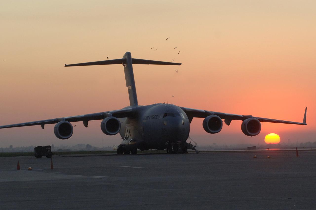 US Air Force C-17 declares emergency over southern Türkiye