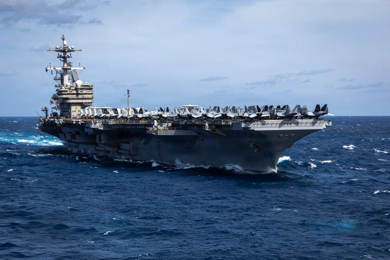 USS George H.W. Bush carrier strike group heads to Middle East