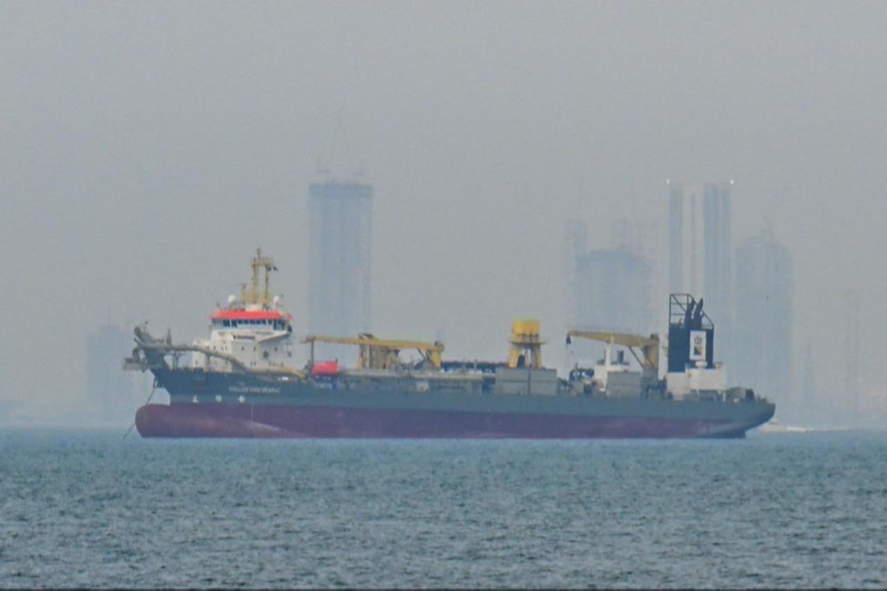 Iran to allow 20 Pakistani ships through Hormuz