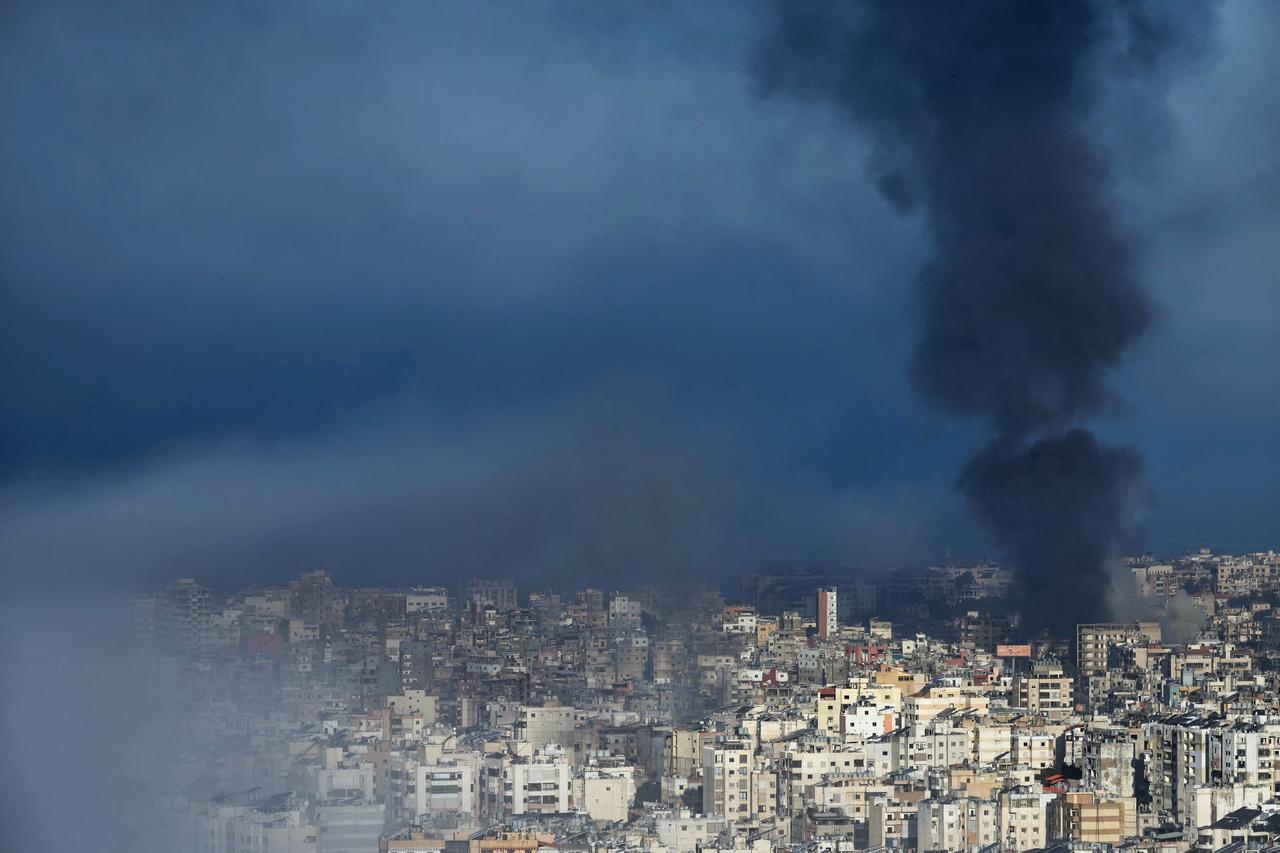 Plumes of smoke rise from the sites of Israeli airstrikes on the southern suburbs of Beirut on March 3, 2026. (AFP Photo)