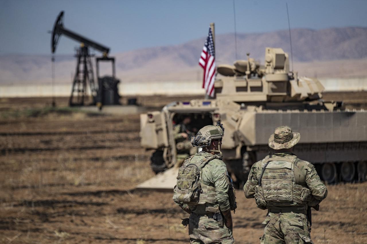 US forces patrol oil fields near Syria's northeastern border with Türkiye in the Qahtaniyah countryside in the far northeast corner of Hasakah province on September 3, 2024. (AFP Photo)