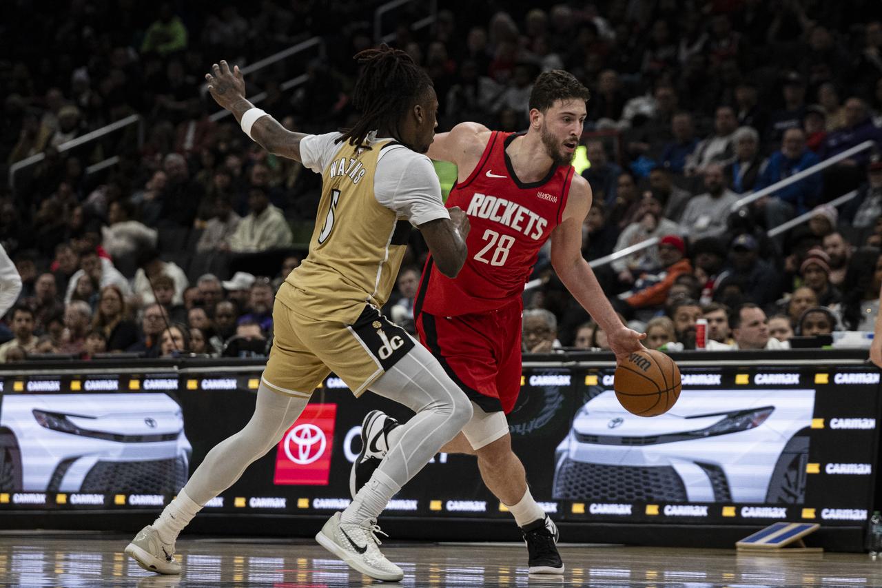 Sengun drops 32 as Rockets hold off Wizards in a chippy 123-118 win