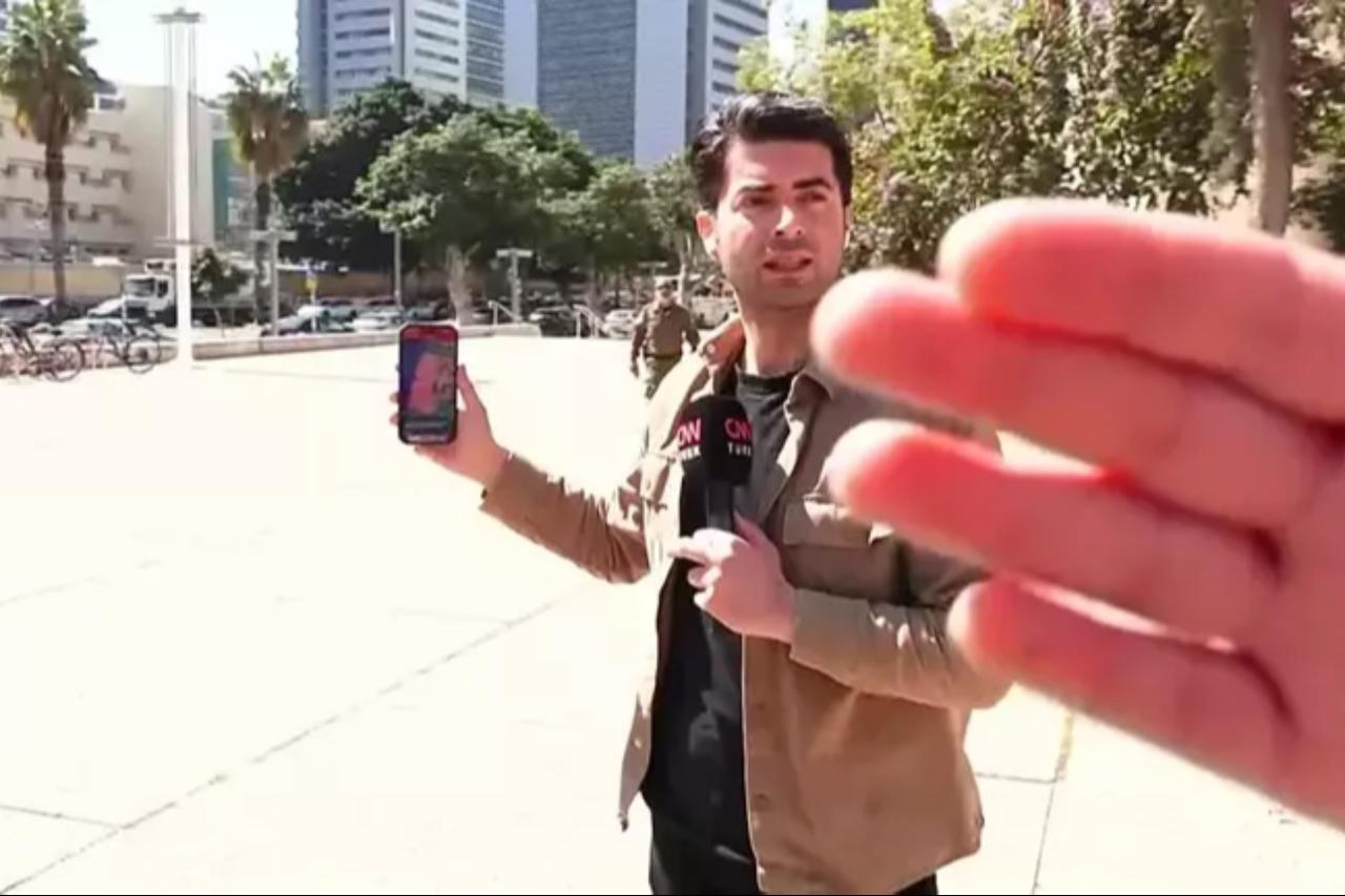 Turkish journalists detained in Israel while reporting on missile strikes