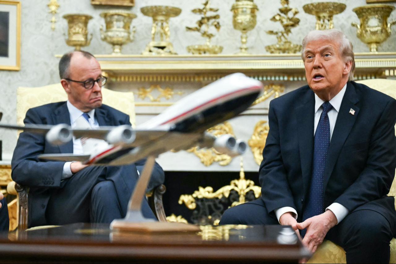 US President Donald Trump meets with German Chancellor Friedrich Merz in the Oval Office of the White House in Washington, DC, March 3, 2026. (AFP Photo)