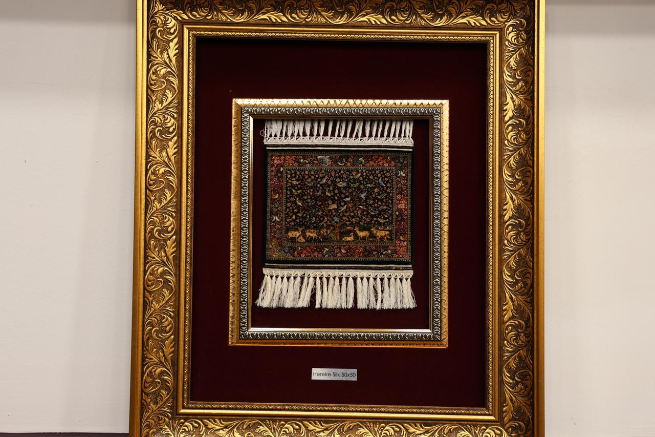 World’s densest silk carpet woven in Cappadocia could break Guinness record