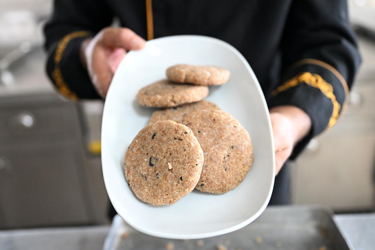 Hand-rolled bulgur wheat patties you haven’t tried in Türkiye